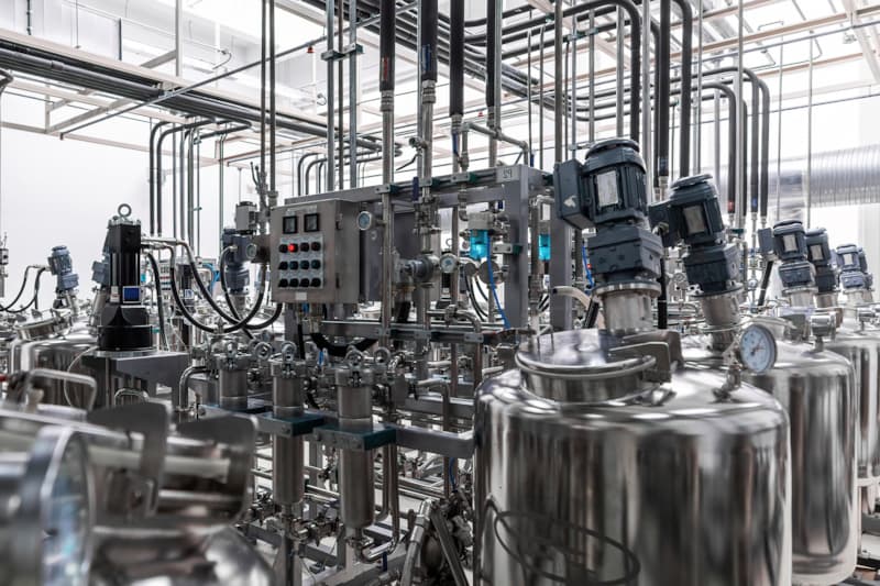 MacLean Industrial Group supplies a full range of electrical products to all major Pharmaceutical companies. MacLean Industrial Group supplies a full range of electrical products to all major Pharmaceutical companies.
